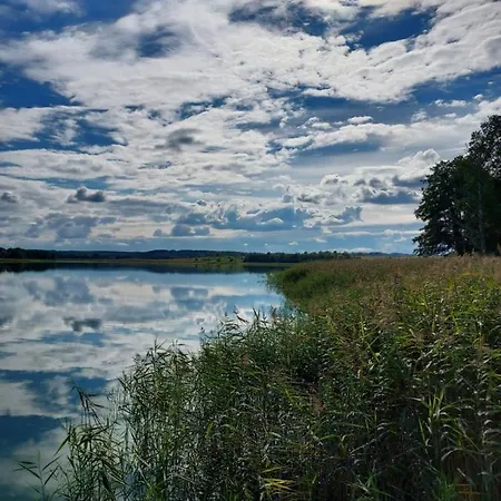 Vakantiehuis Warminska Przystan - Dom Caloroczny Blanki