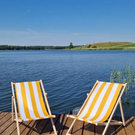 Warminska Przystan - Dom Caloroczny