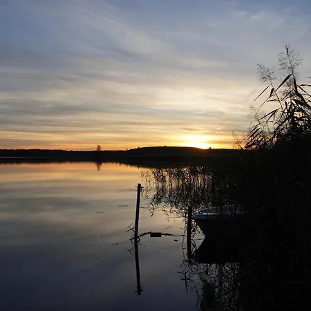 Warminska Przystan - Dom Caloroczny Vakantiehuis *